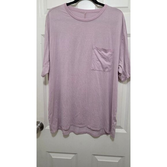 Lululemon Athletica Fundamental Men's Relaxed Fit Lavender Tee Front Pocket Size - Picture 2 of 5